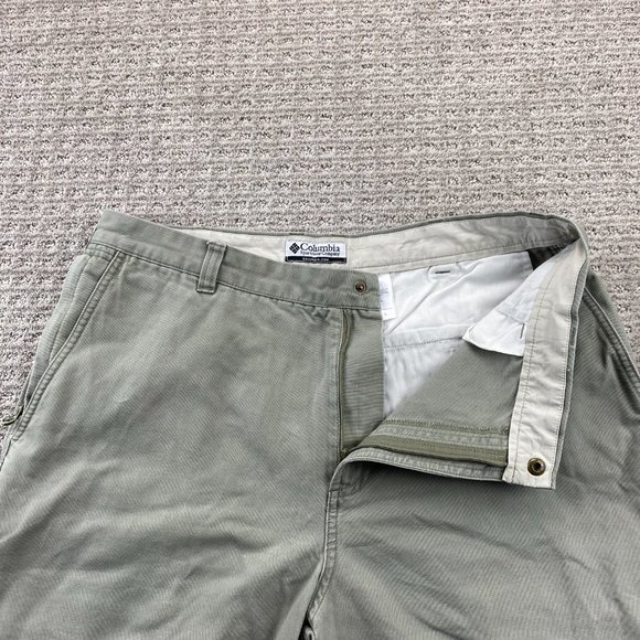 Columbia Sportswear Khaki Shorts Men 36 Brown Green Pockets Activewear Outdoors - Picture 3 of 16